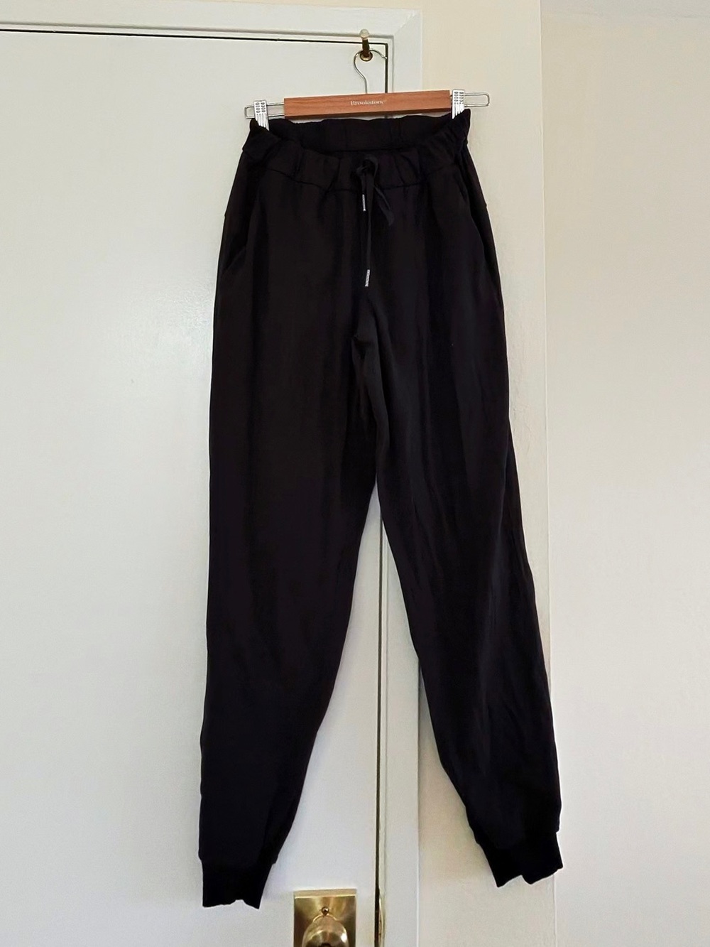 lululemon athletica Black Women's Jogger Track Pants